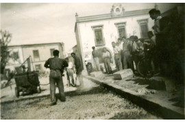 Obras de asfaltado en la Plaza (II).1956