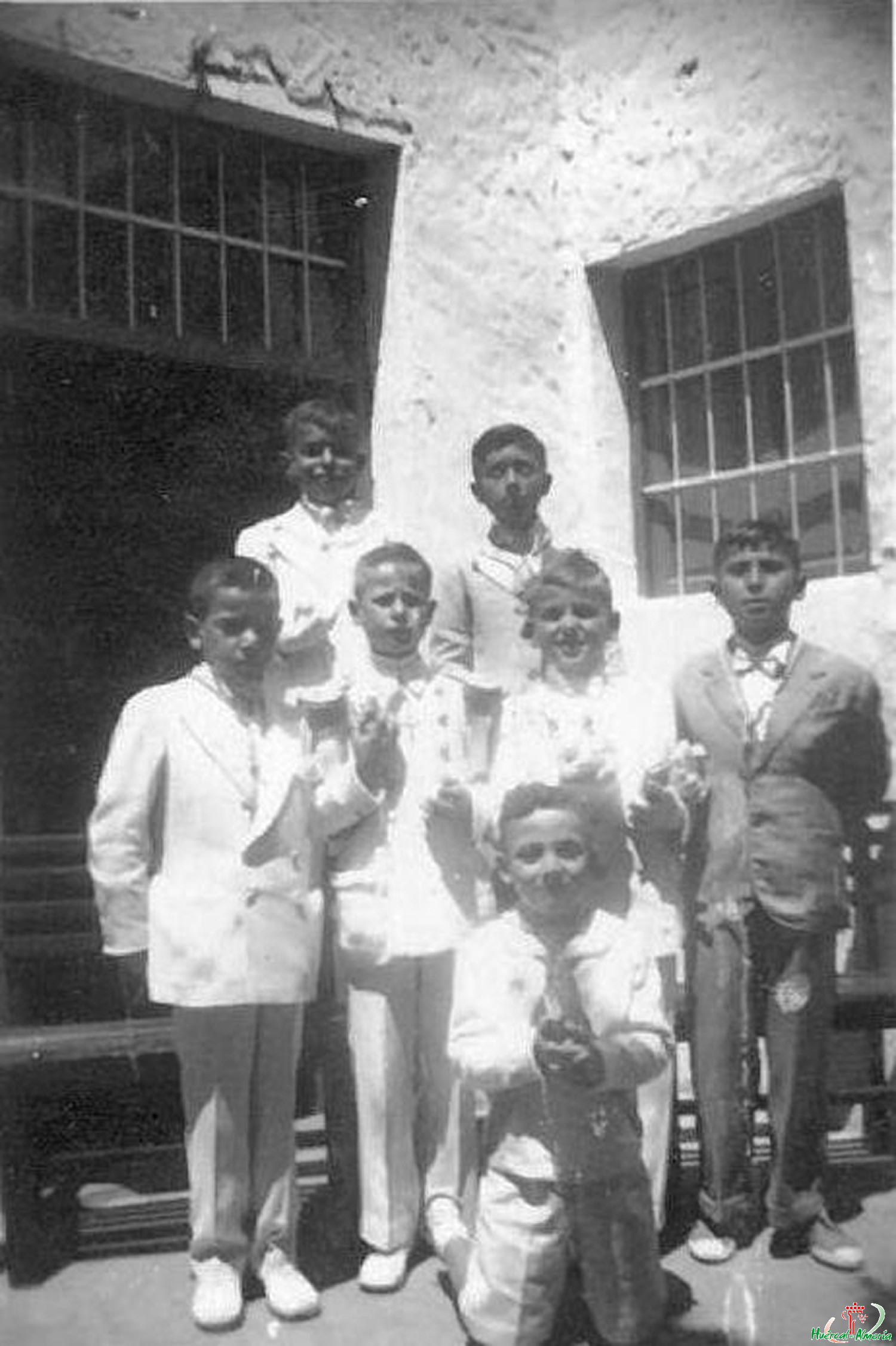 Niños en el día de su 1ª Comunión. 1954