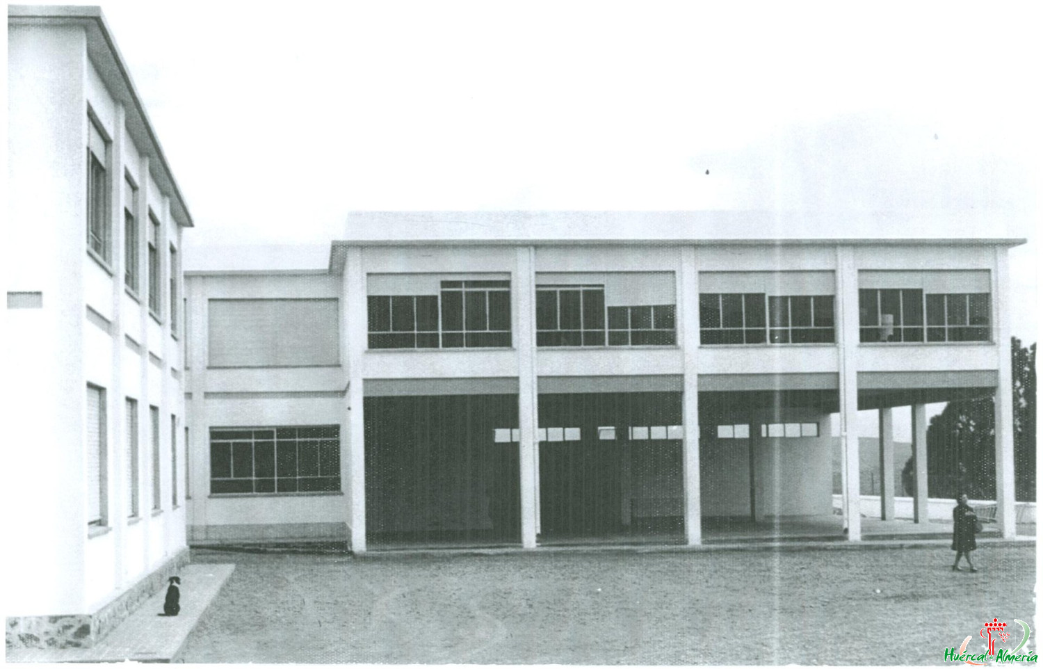Edificio del Grupo Escolar. 1969
