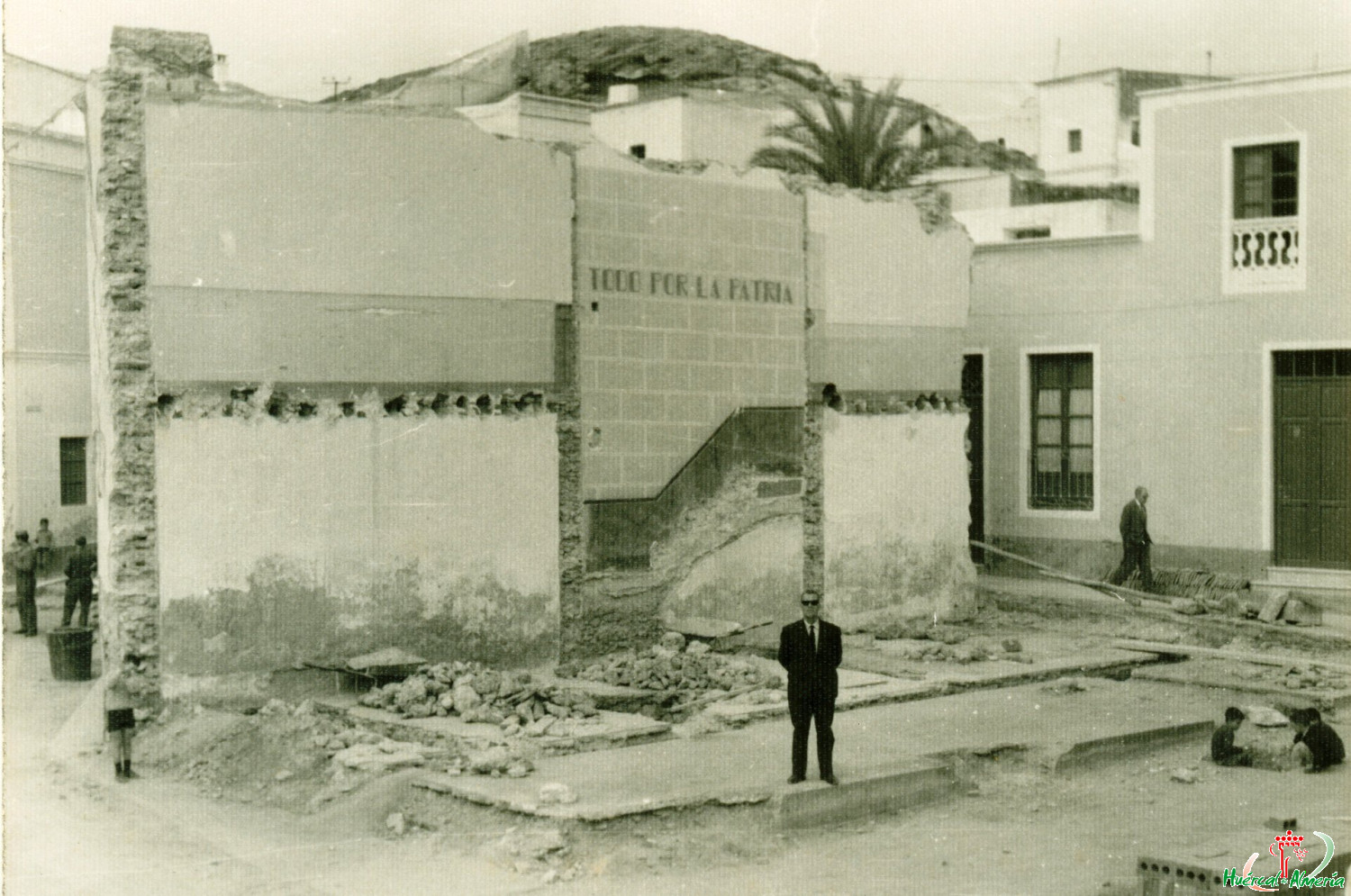 Derribo del antiguo Ayuntamiento.1967